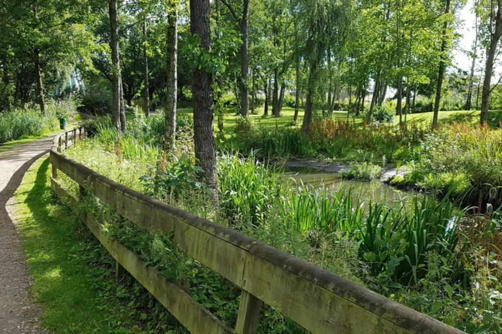 Gemuetliche Haushaelfte Mit Garten Und Terrasse Flensburg Exterior photo